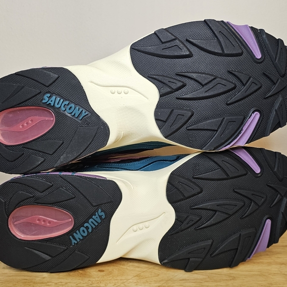 Saucony 3D Grid Hurricane NWT Men's sz 9.5 / Women's sz 11 - Picture 8 of 11